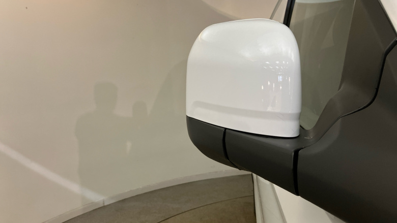 Volkswagen Transporter T32 Swb Electric 160kW 65kWh Commerce Pro Van Auto